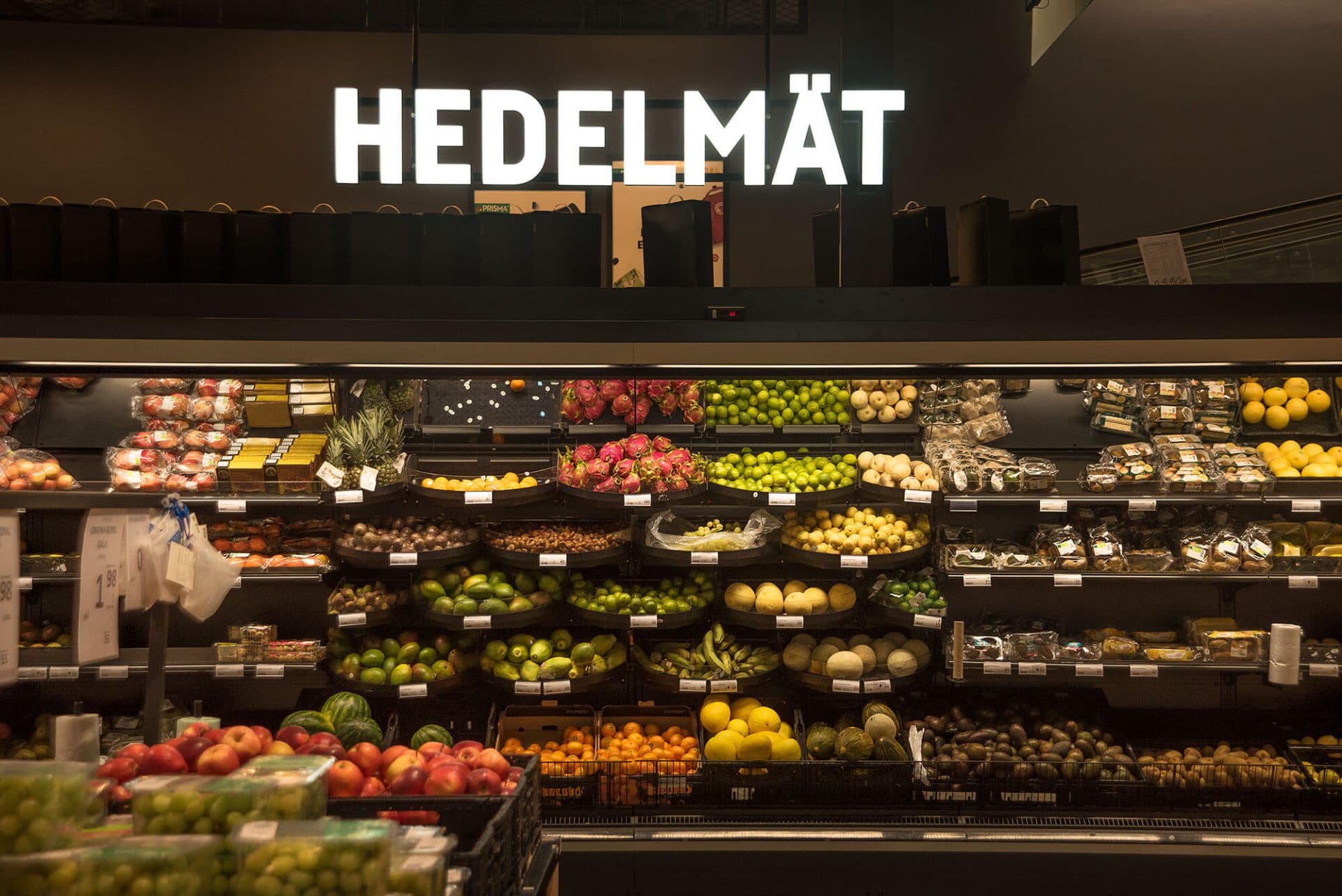 Myymälän valokyltti