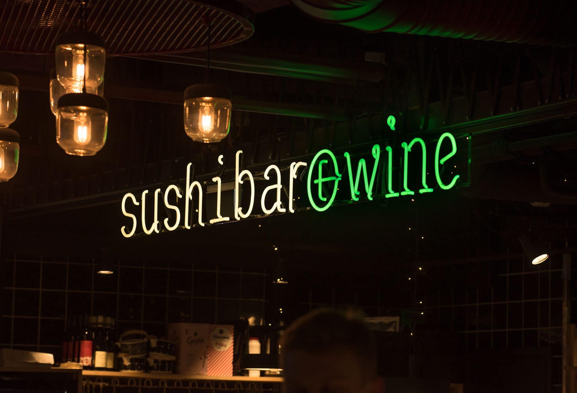 Sushibarin neonkyltti